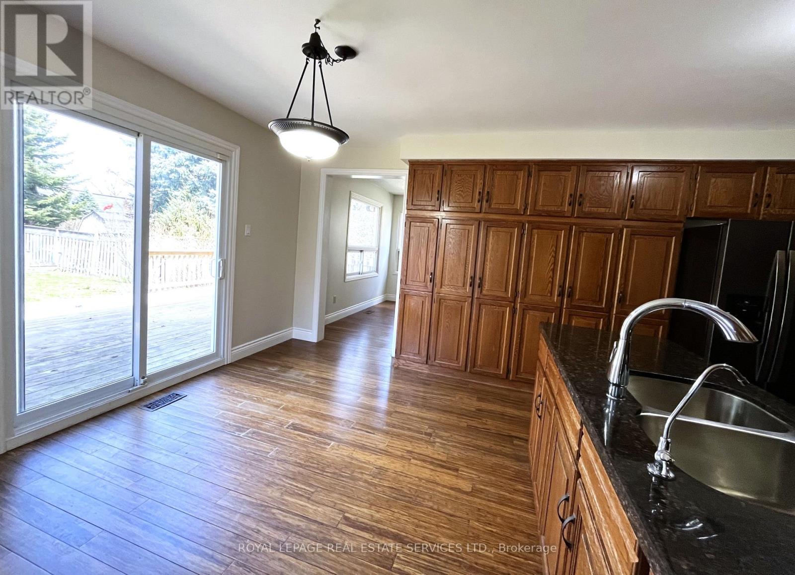 79 Doris Crescent, Newmarket, Ontario  L3Y 7V5 - Photo 12 - N12097474