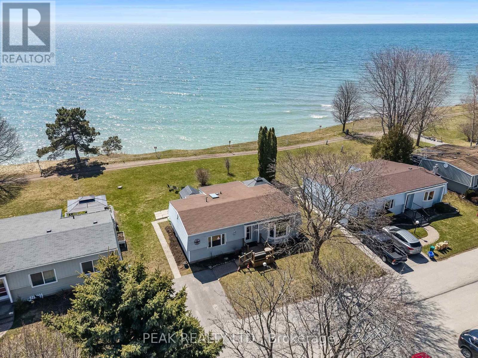 Property at 71 BLUFFS ROAD image 4