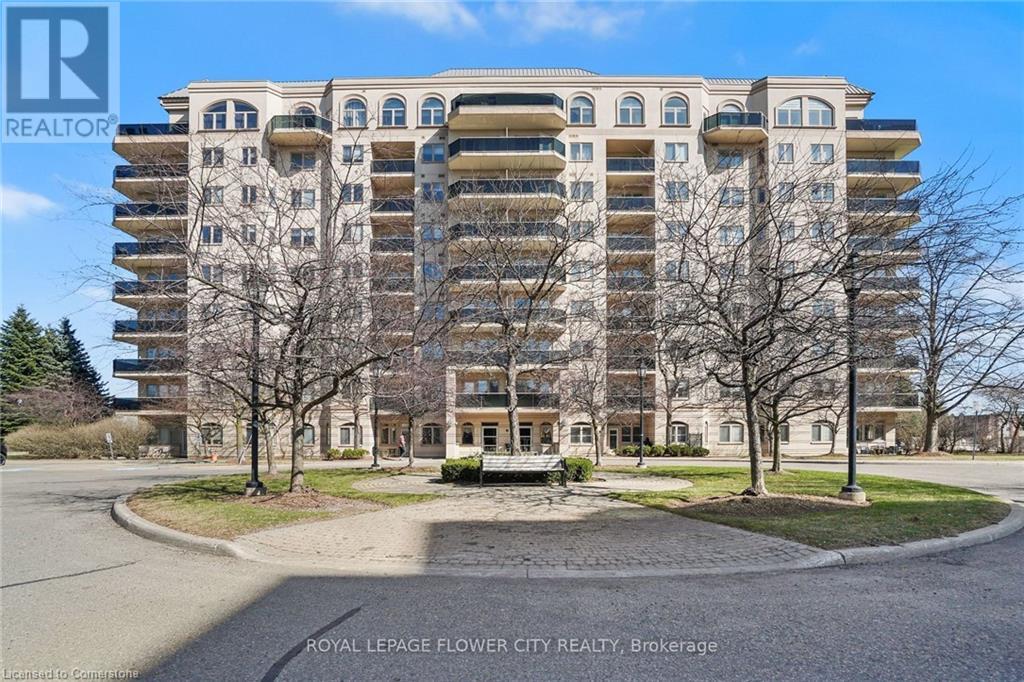 Property at 10 DAYSPRING Circle Unit# 701 image 1