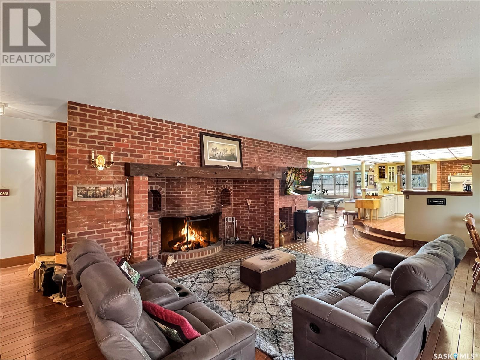 Property at 1219 River STREET E image 5