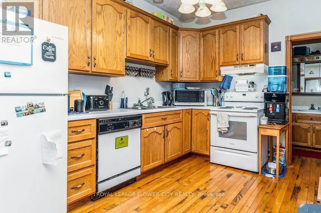 294-302 Josephine Street, North Huron, Ontario  N0G 2W0 - Photo 42 - X12097462