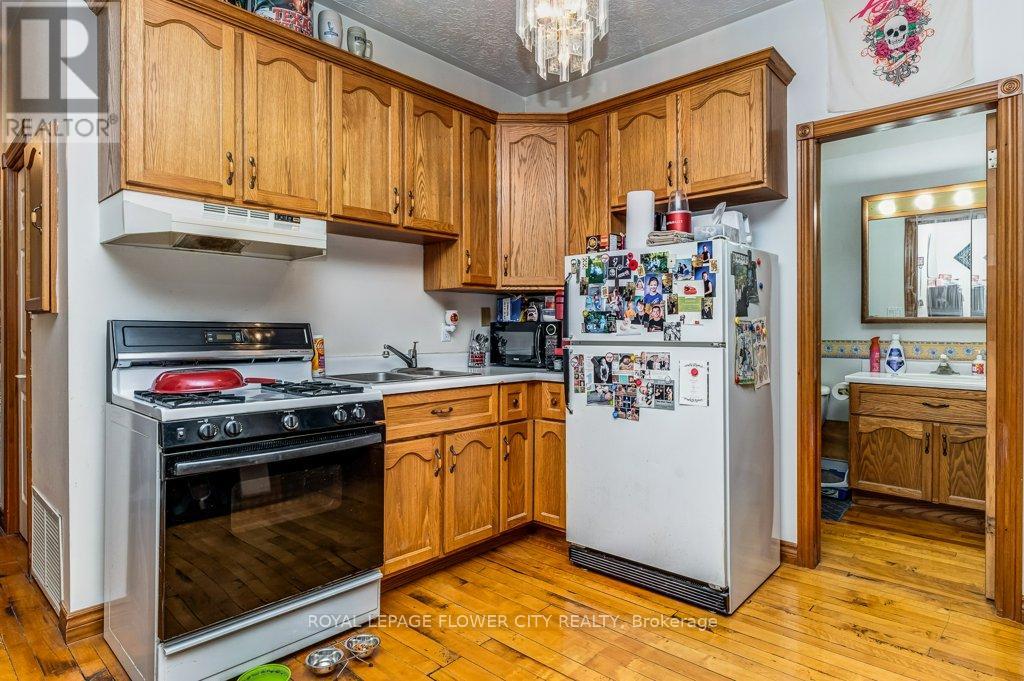 294-302 Josephine Street, North Huron, Ontario  N0G 2W0 - Photo 13 - X12097466