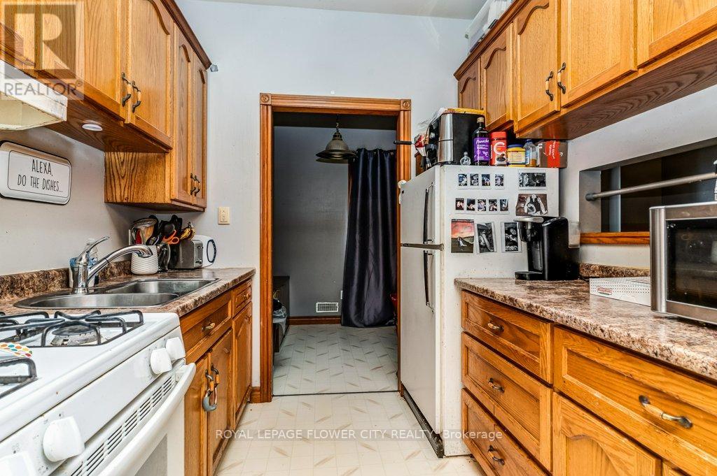 294-302 Josephine Street, North Huron, Ontario  N0G 2W0 - Photo 17 - X12097466