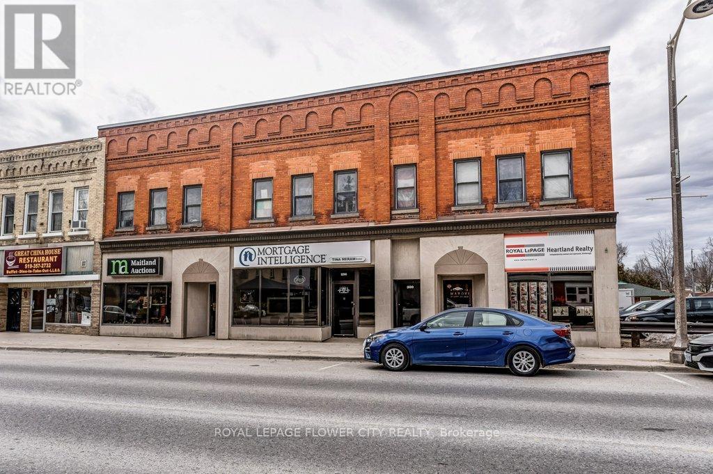 294-302 Josephine Street, North Huron, Ontario  N0G 2W0 - Photo 2 - X12097466