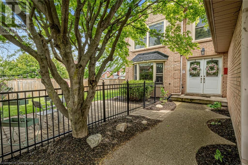 Property at 2218 VISTA Drive image 3
