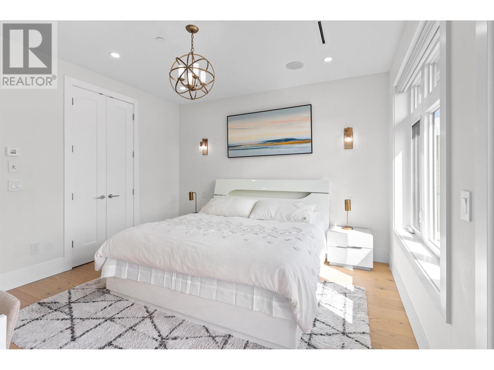 886 E 38th Avenue, Vancouver, British Columbia  V5W 1J3 - Photo 16 - R2987681