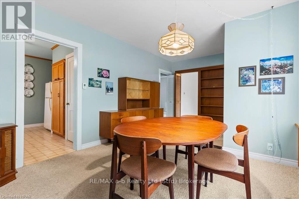 75 Youngs Street, Stratford, Ontario  N5A 1J5 - Photo 8 - X11880220