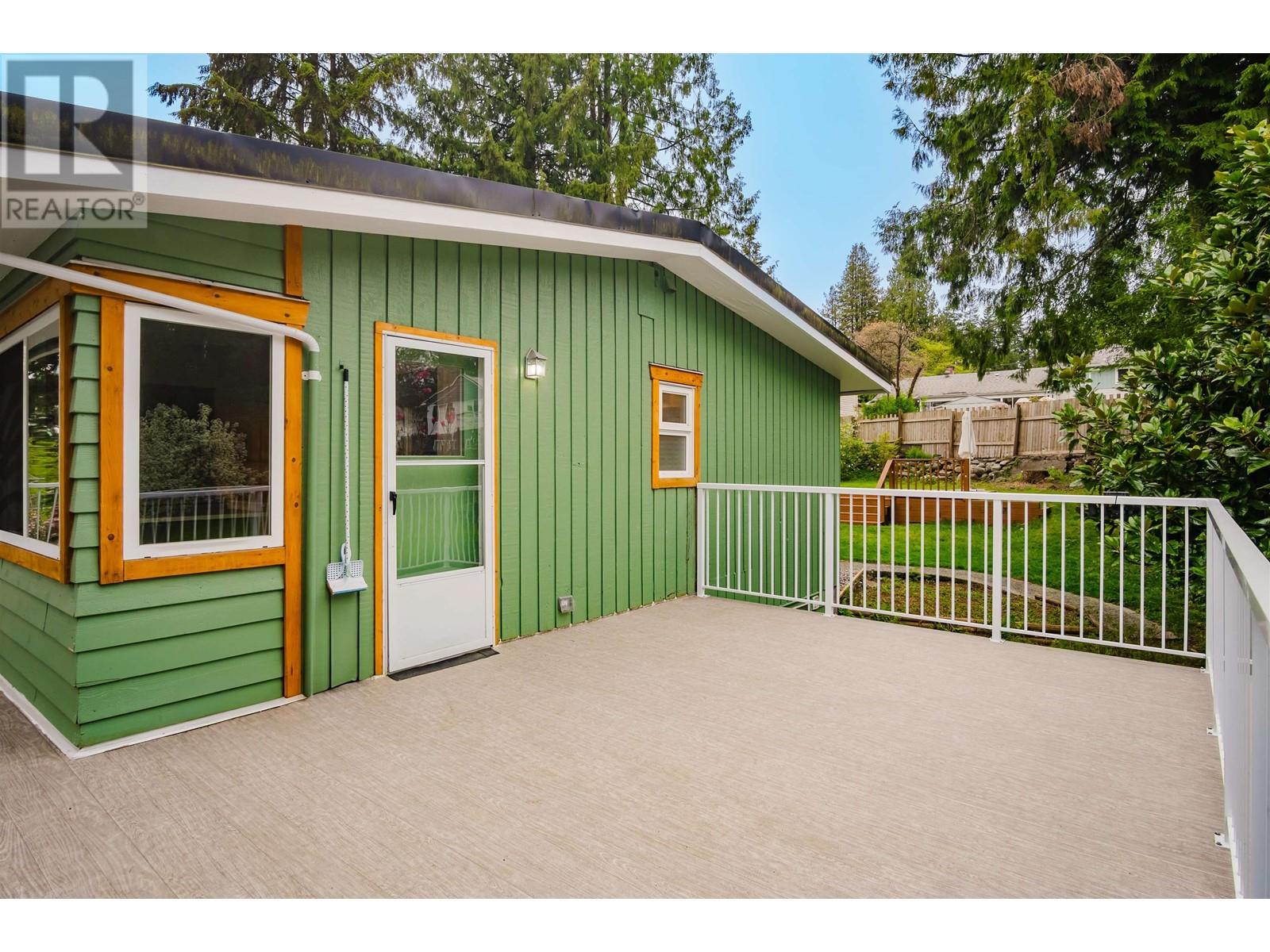 1648 Scarborough Crescent, Port Coquitlam, British Columbia  V3C 2R1 - Photo 35 - R2993082