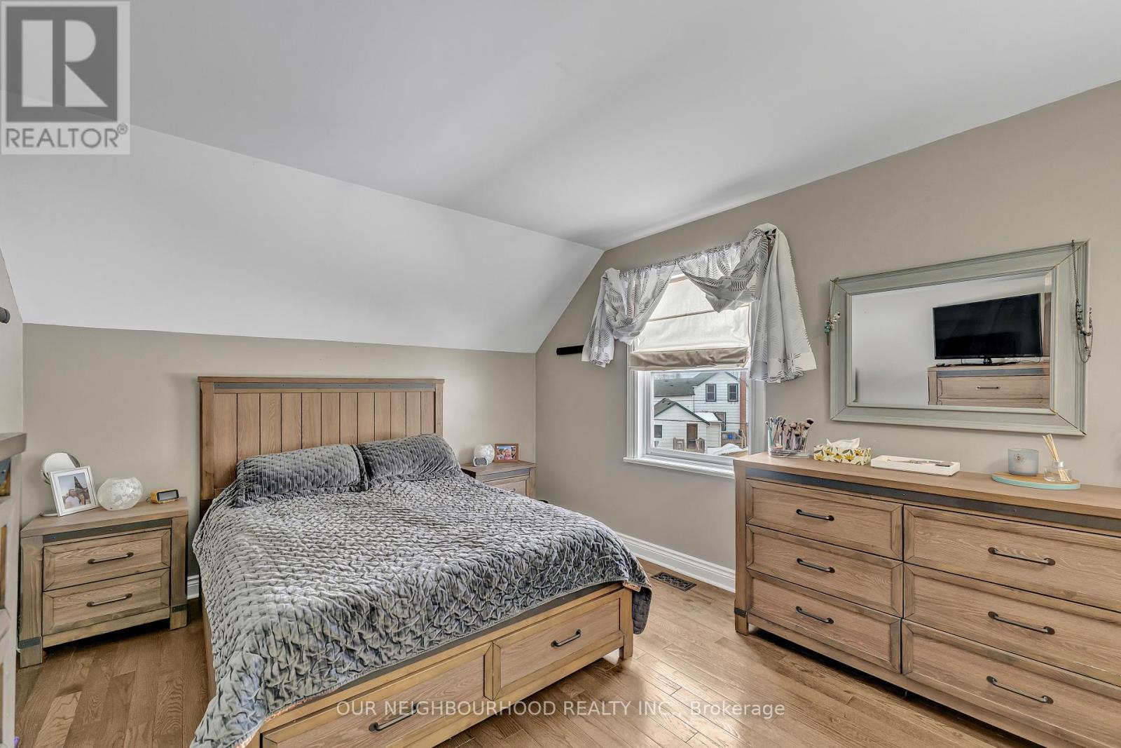 22 Harris Street, Port Hope, Ontario  L1A 4G6 - Photo 19 - X12003576