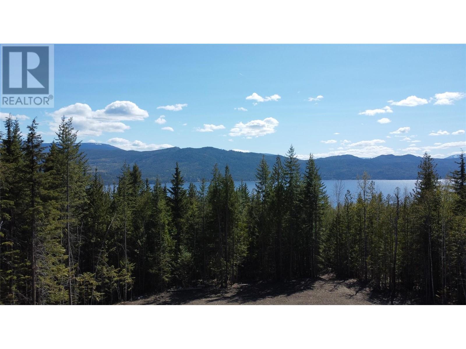 Lot 1 Magna Bay Drive, Magna Bay, British Columbia