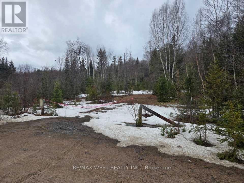 1140 Widdifield Station Road, North Bay, Ontario  P1B 8G2 - Photo 2 - X12097493