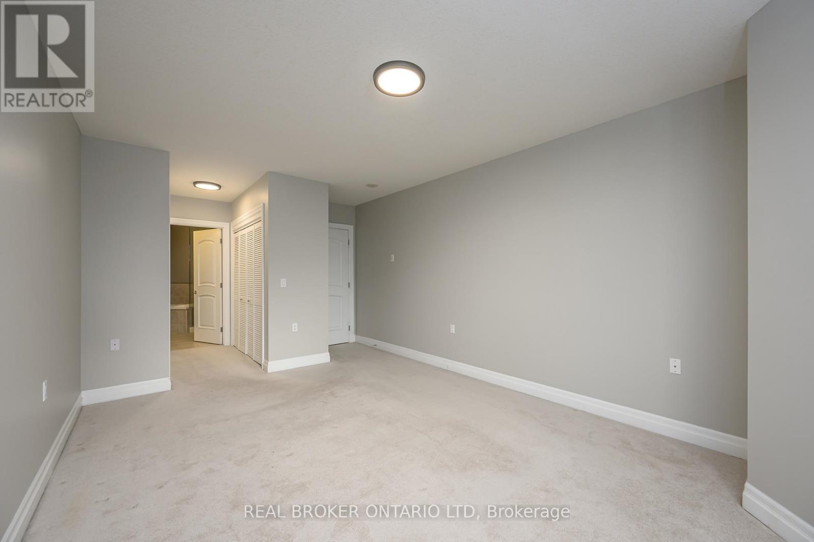 Photo 16 of 36 for 707 - 250 Pall Mall Street