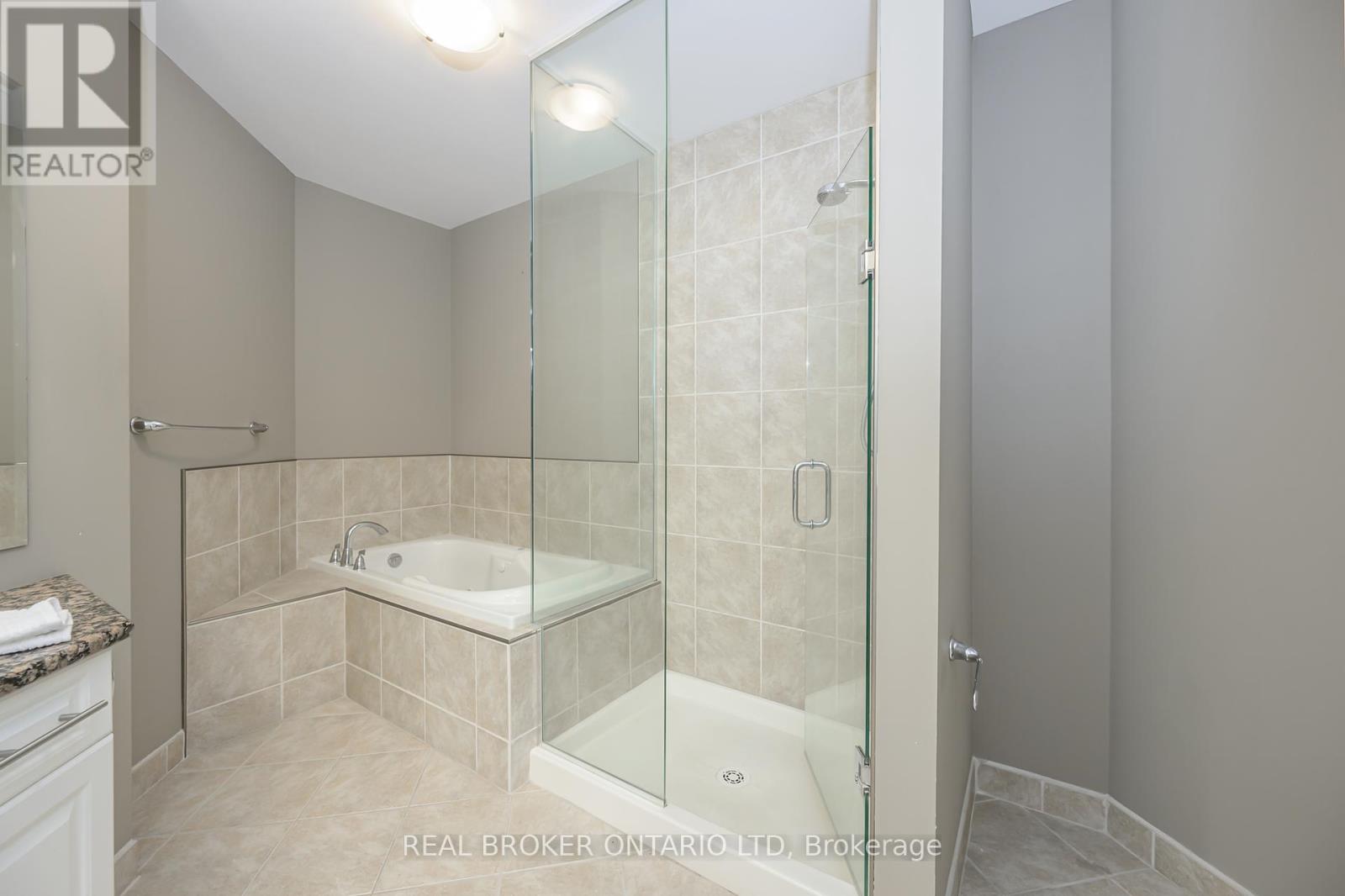 Photo 18 of 36 for 707 - 250 Pall Mall Street