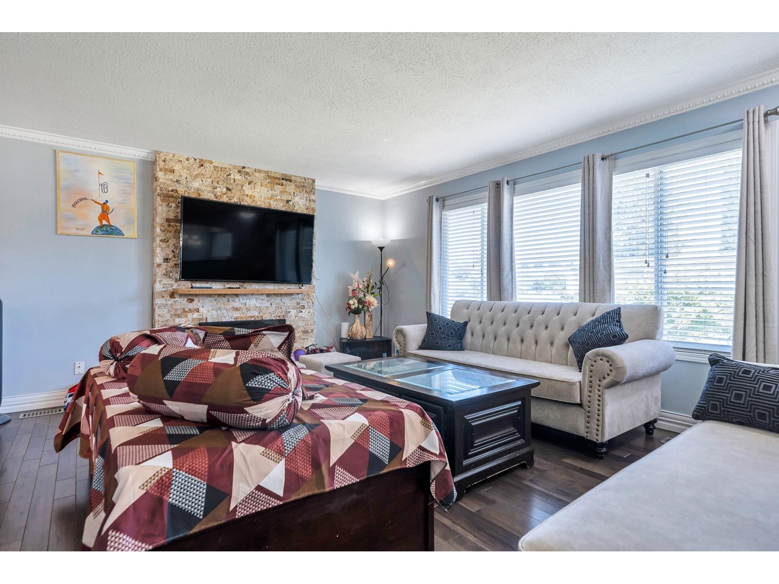 32678 Pandora Avenue, Abbotsford, British Columbia  V2T 3X1 - Photo 3 - R2992290