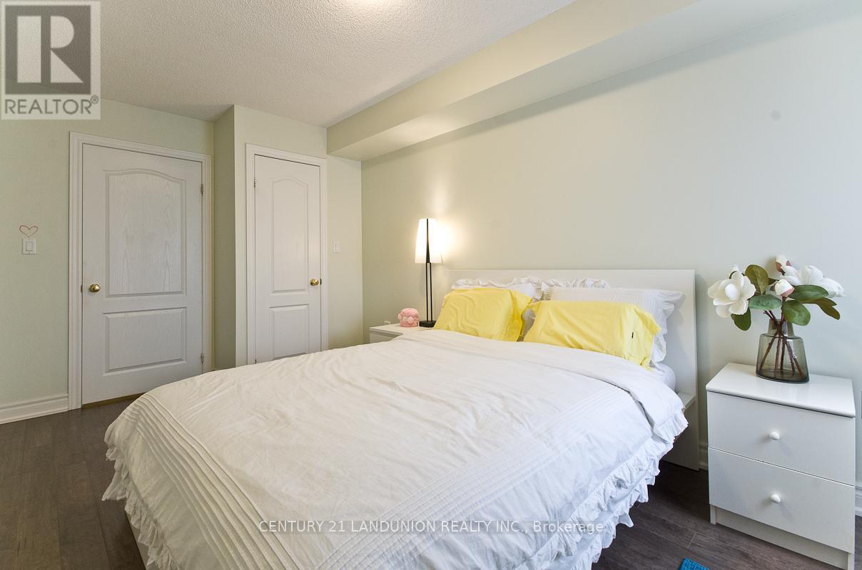609 - 88 Grandview Way, Toronto, Ontario  M2N 6V6 - Photo 17 - C12097372