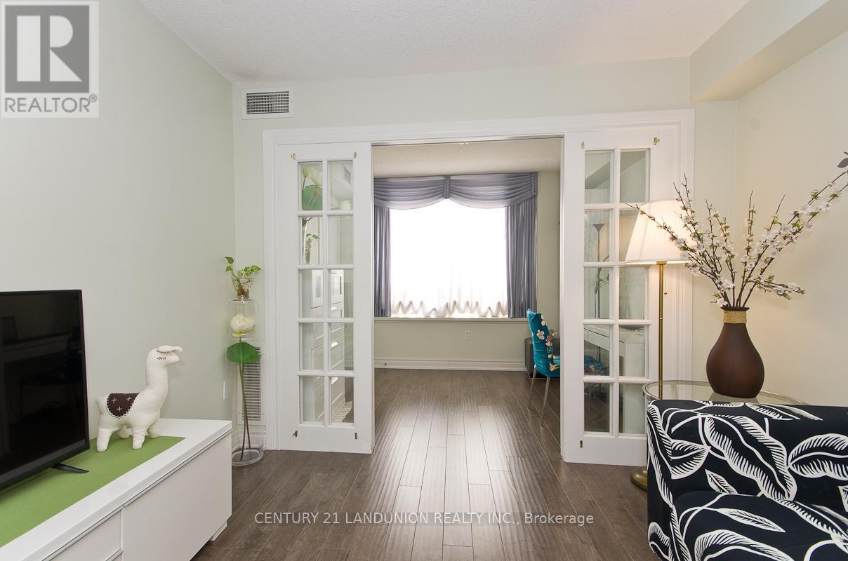 609 - 88 Grandview Way, Toronto, Ontario  M2N 6V6 - Photo 13 - C12097372