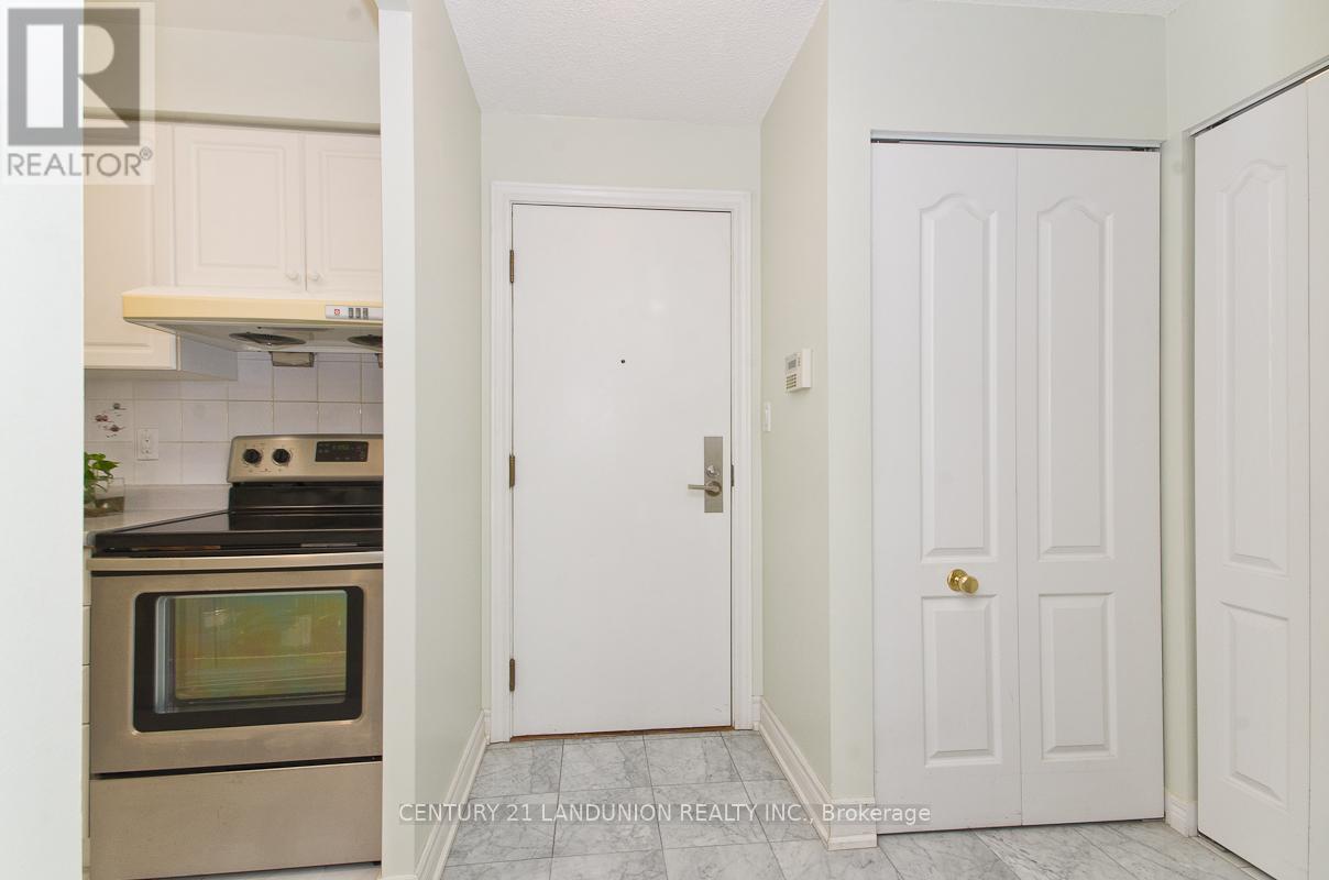 609 - 88 Grandview Way, Toronto, Ontario  M2N 6V6 - Photo 4 - C12097372