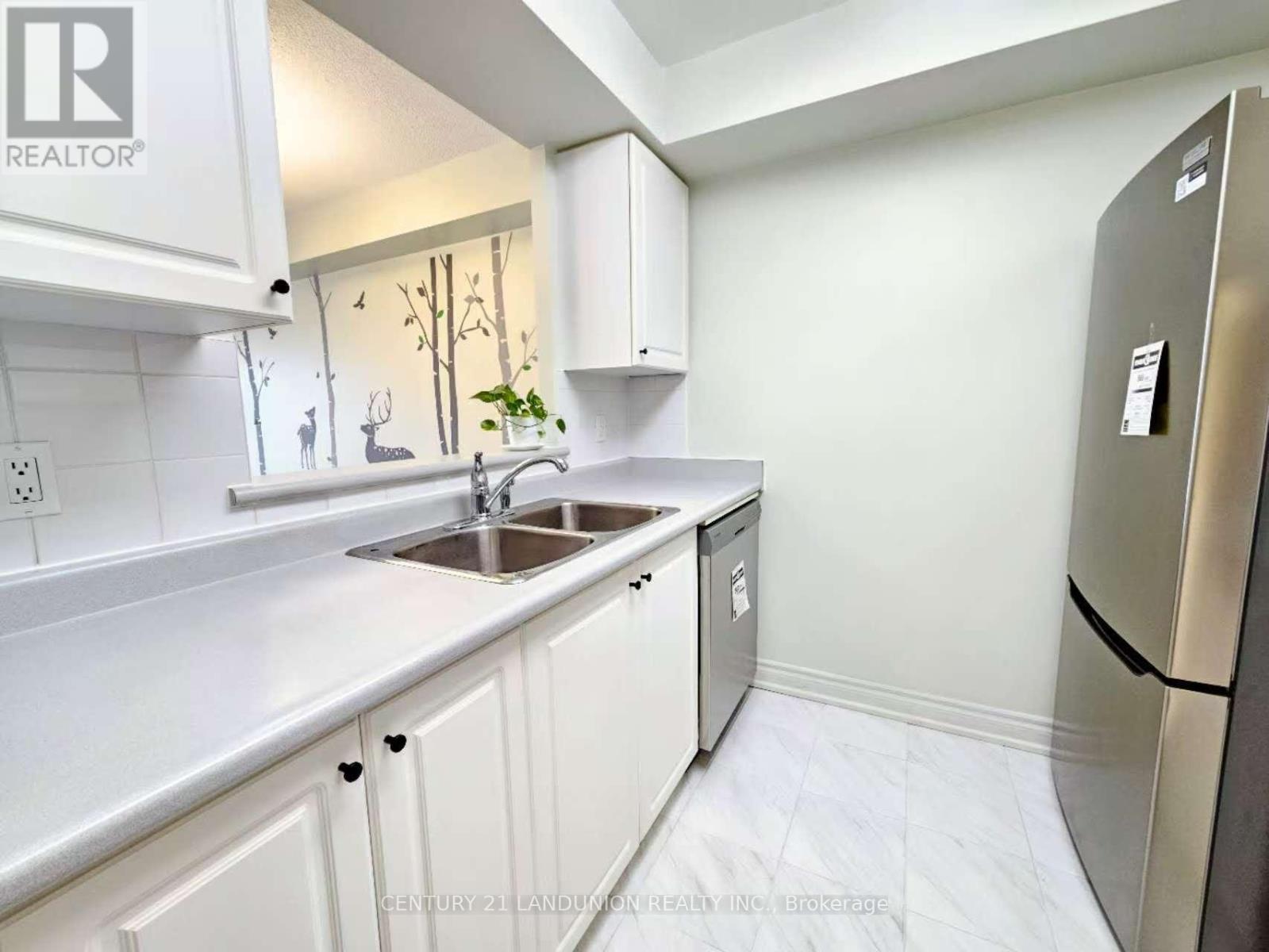 609 - 88 Grandview Way, Toronto, Ontario  M2N 6V6 - Photo 6 - C12097372