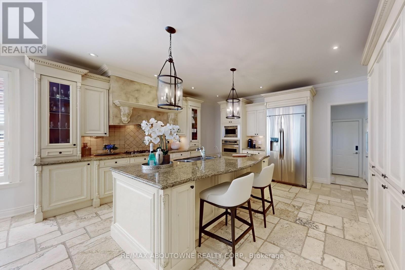 1175 Riverbank Way, Oakville, Ontario  L6H 6X4 - Photo 16 - W12097515