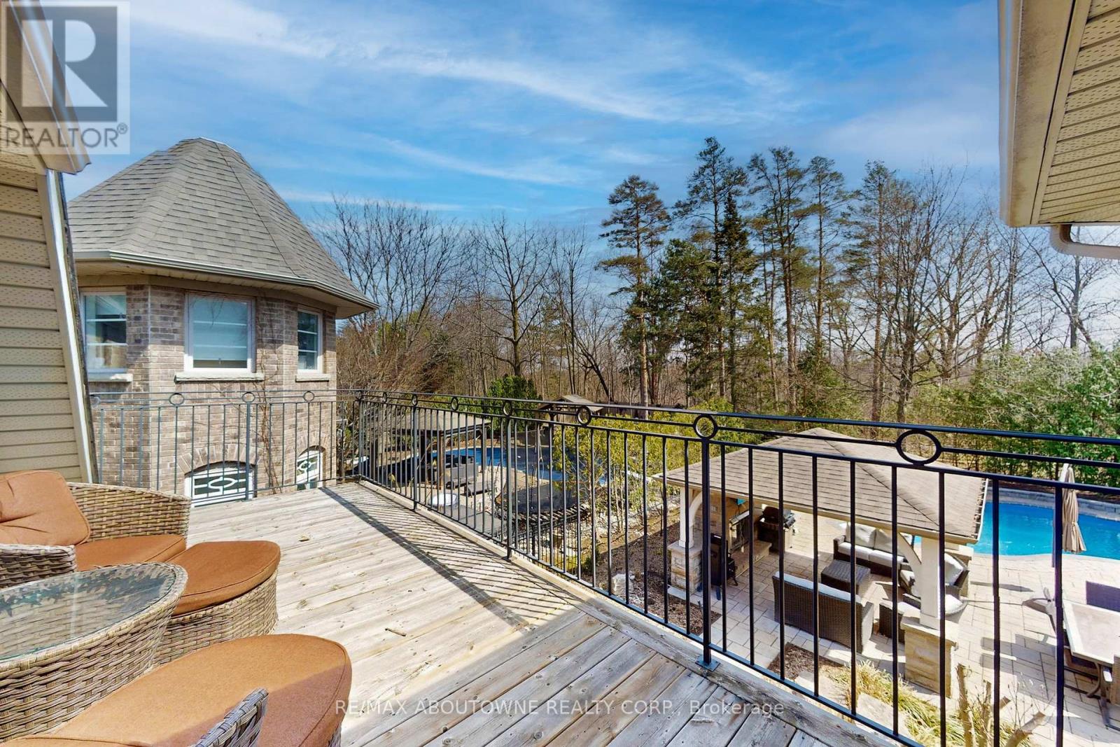 1175 Riverbank Way, Oakville, Ontario  L6H 6X4 - Photo 26 - W12097515