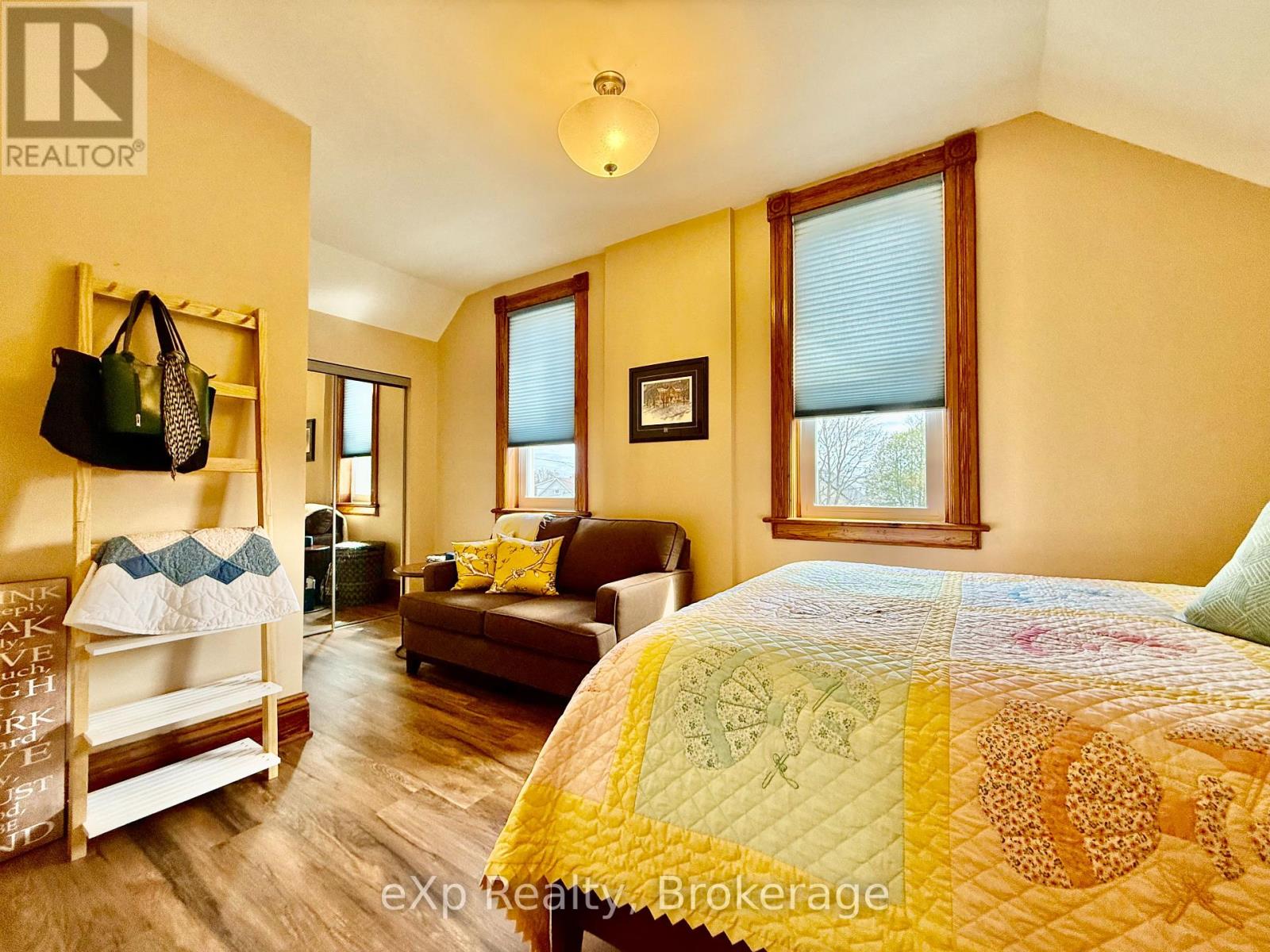 557 12th Avenue, Hanover, Ontario  N4N 2V4 - Photo 21 - X12097524