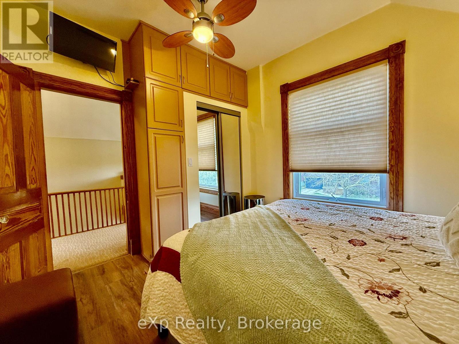 557 12th Avenue, Hanover, Ontario  N4N 2V4 - Photo 26 - X12097524