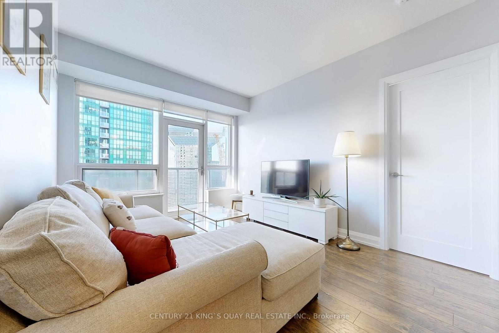 2111 - 2 Anndale Drive, Toronto, Ontario  M2N 2W8 - Photo 6 - C12097525