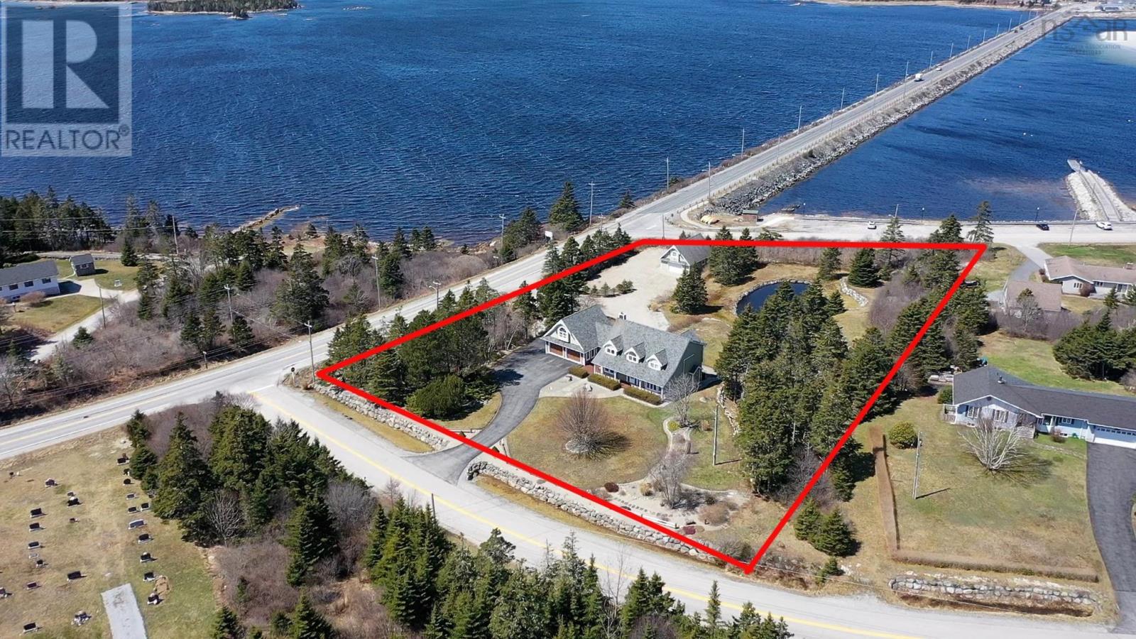 160 Mcgray Avenue, North East Point, Nova Scotia  B0W 2P0 - Photo 6 - 202508501
