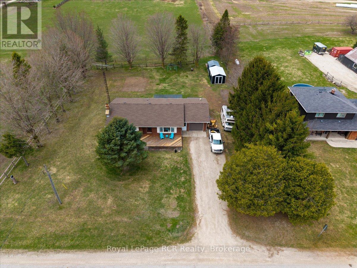 392158 Grey 109 Road, Southgate, Ontario  N0G 2A0 - Photo 34 - X12097544