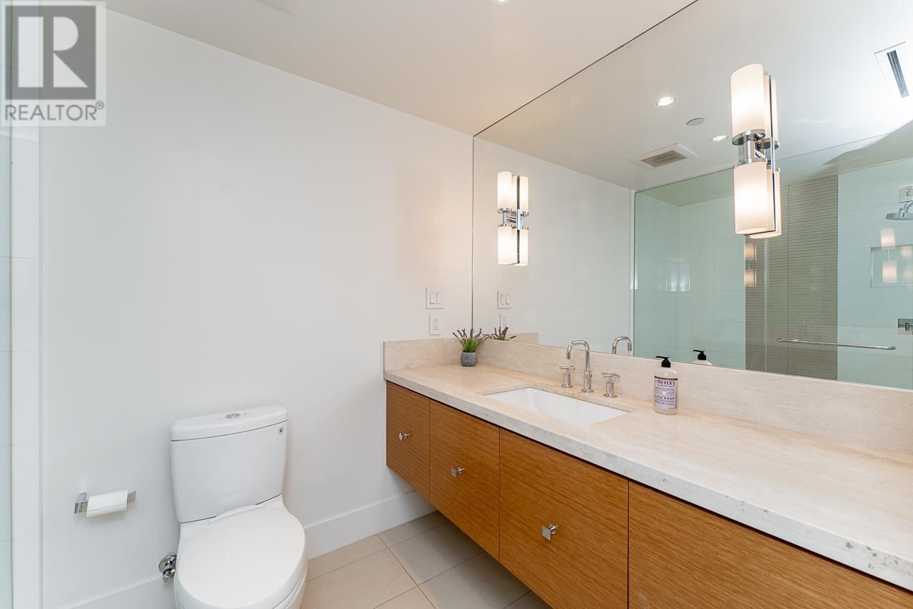 Listing Picture 28 of 40 : 2202 667 HOWE STREET, Vancouver / 溫哥華 - 魯藝地產 Yvonne Lu Group - MLS Medallion Club Member