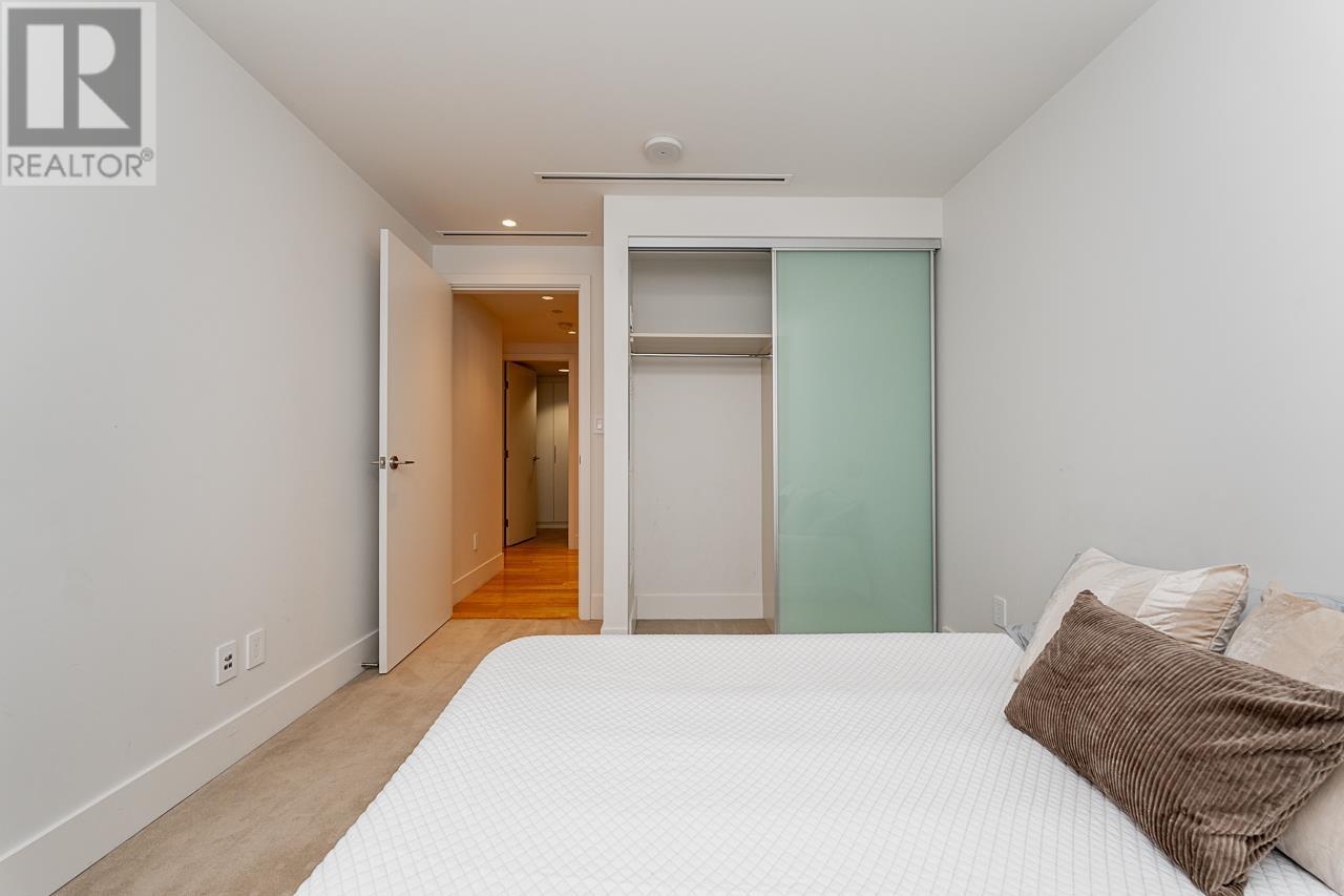 Listing Picture 27 of 40 : 2202 667 HOWE STREET, Vancouver / 溫哥華 - 魯藝地產 Yvonne Lu Group - MLS Medallion Club Member