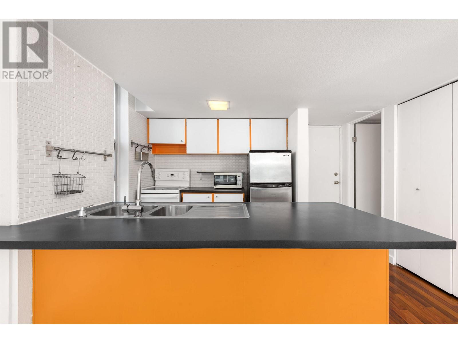 901 950 Drake Street, Vancouver, British Columbia  V6Z 2B9 - Photo 8 - R2993138