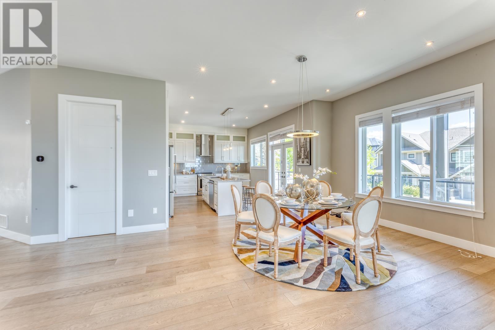 Property at 1438 STRAWLINE HILL STREET image 4