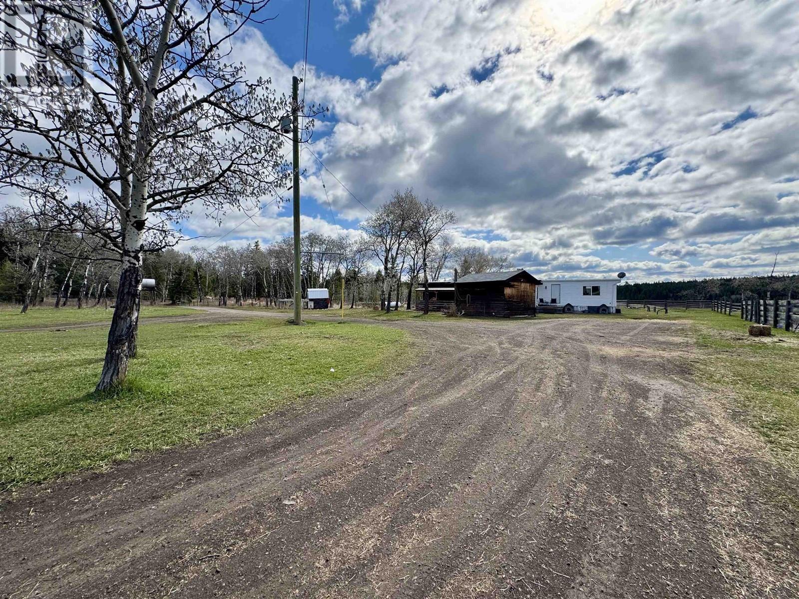977 Isnardy Road, Williams Lake, British Columbia  V2G 4W9 - Photo 39 - R2992864
