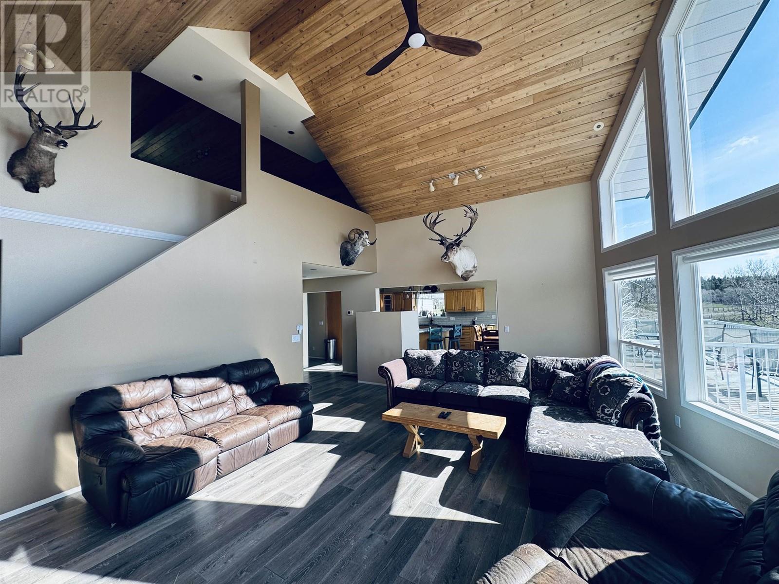 977 Isnardy Road, Williams Lake, British Columbia  V2G 4W9 - Photo 7 - R2992864
