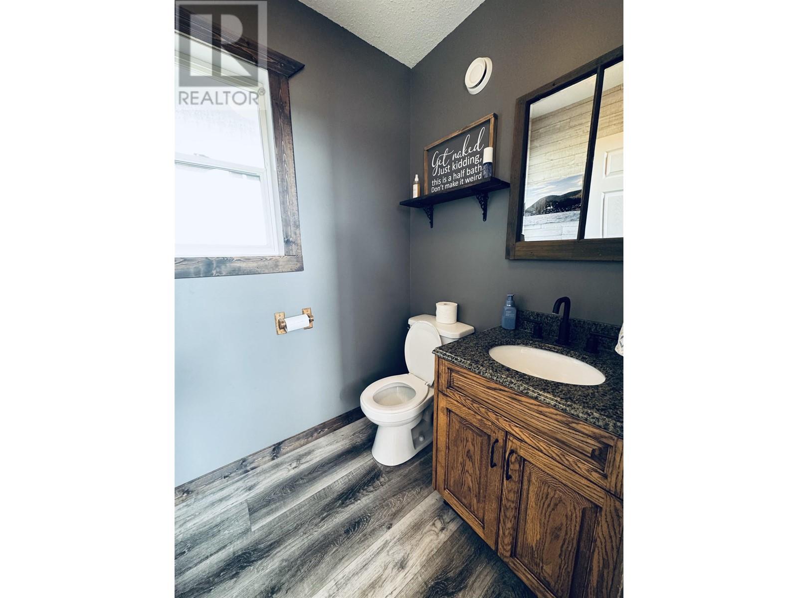 977 Isnardy Road, Williams Lake, British Columbia  V2G 4W9 - Photo 12 - R2992864