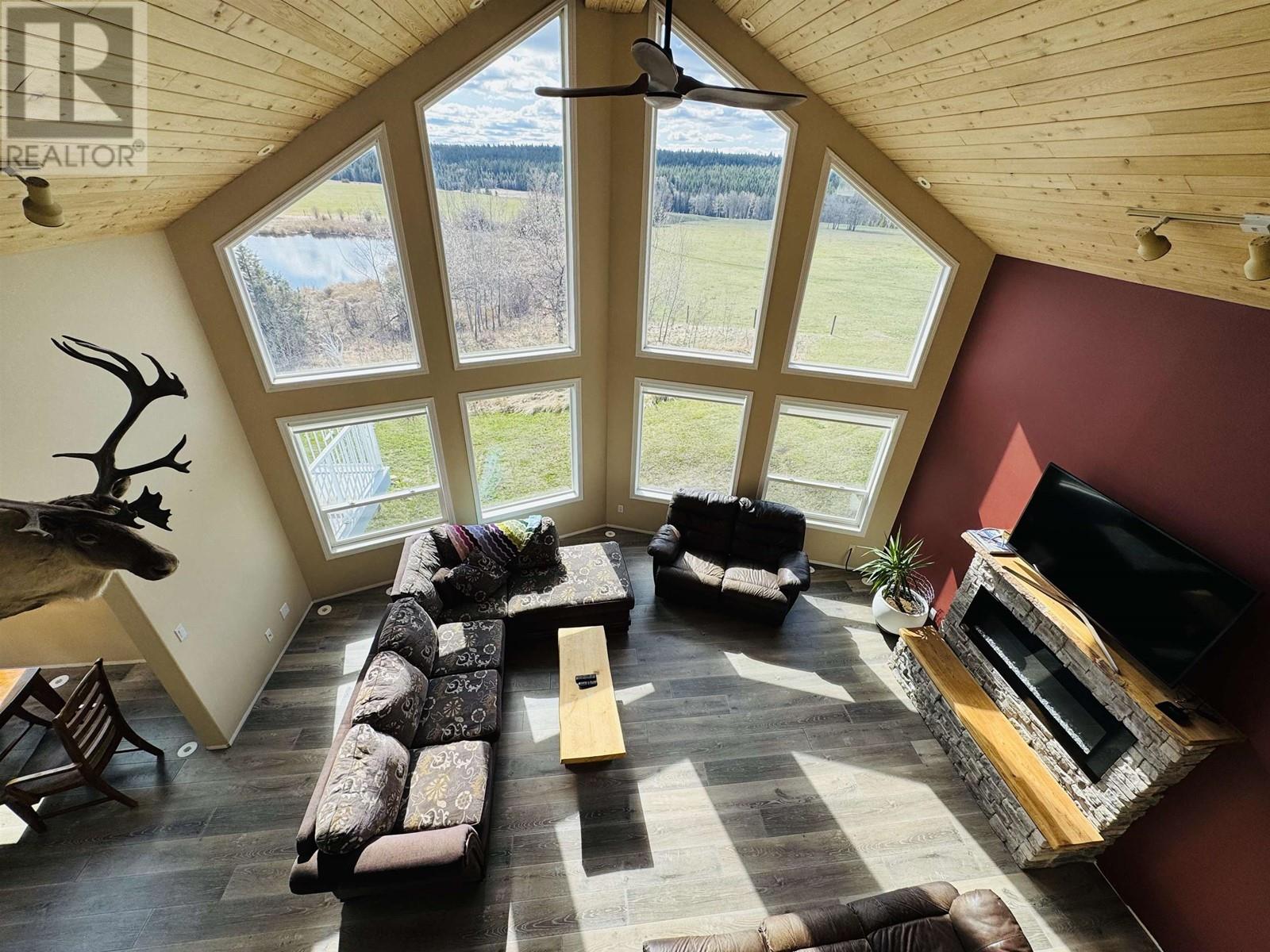 977 Isnardy Road, Williams Lake, British Columbia  V2G 4W9 - Photo 10 - R2992864
