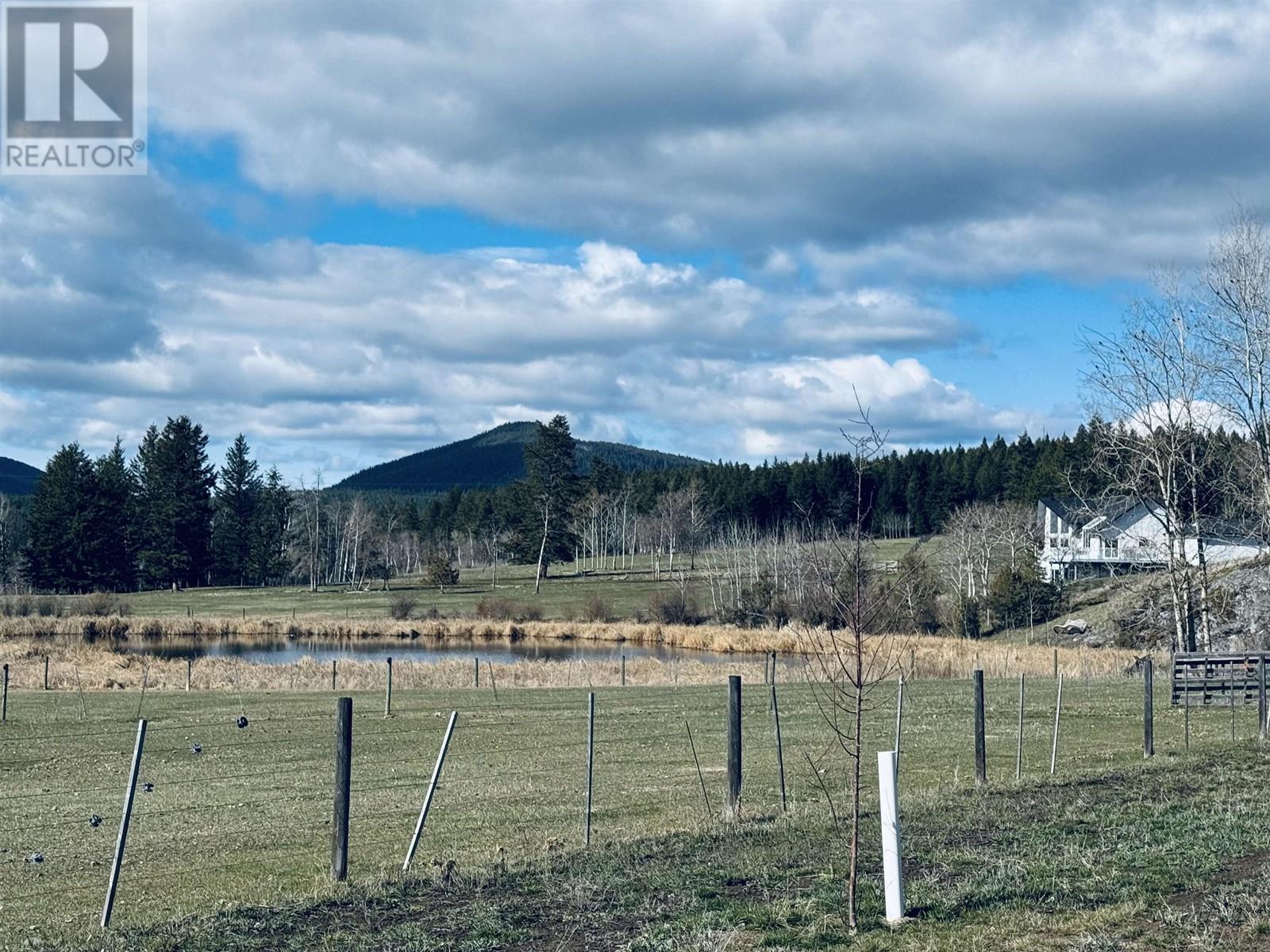 977 Isnardy Road, Williams Lake, British Columbia  V2G 4W9 - Photo 37 - R2992864