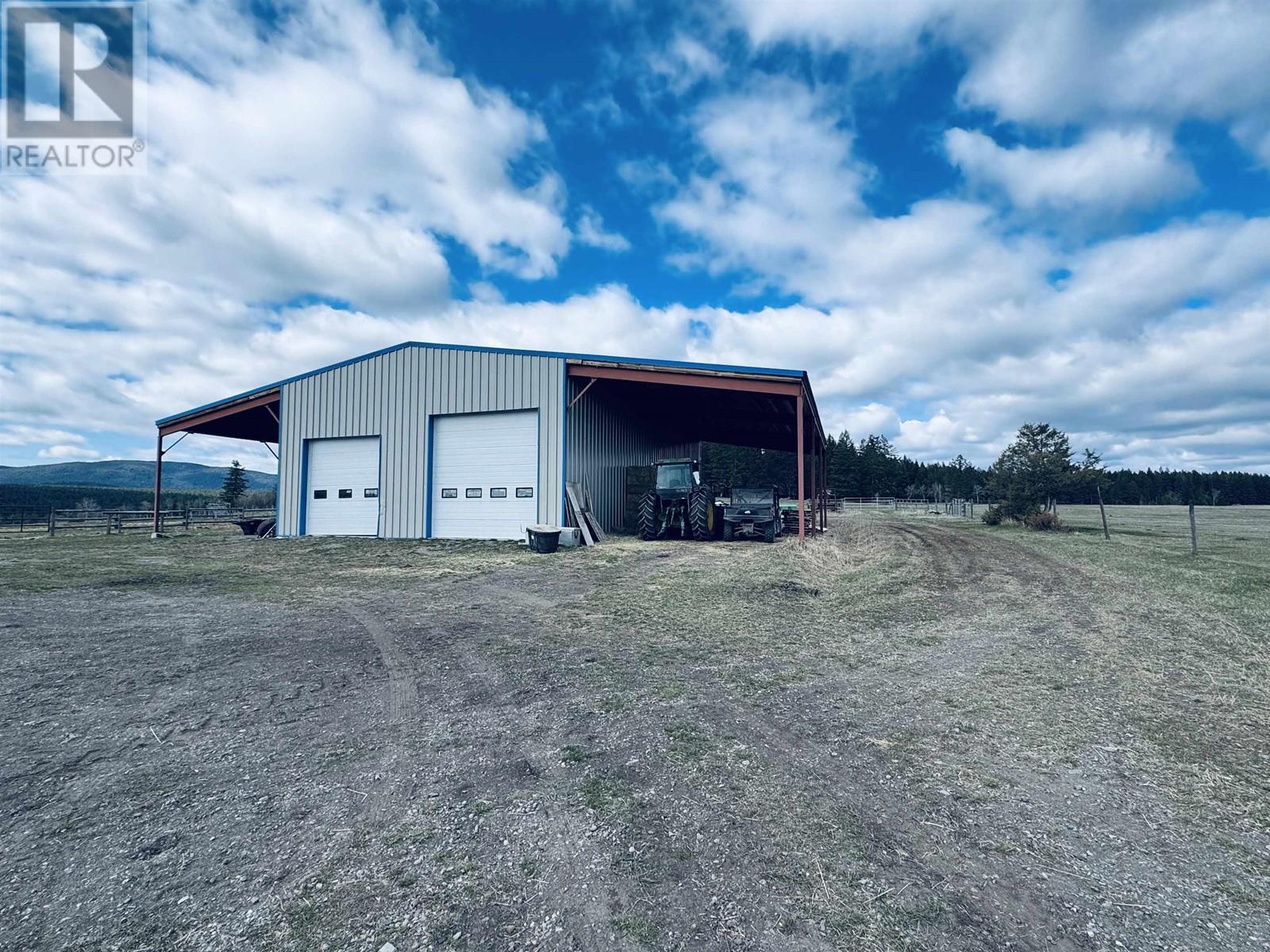 977 Isnardy Road, Williams Lake, British Columbia  V2G 4W9 - Photo 28 - R2992864