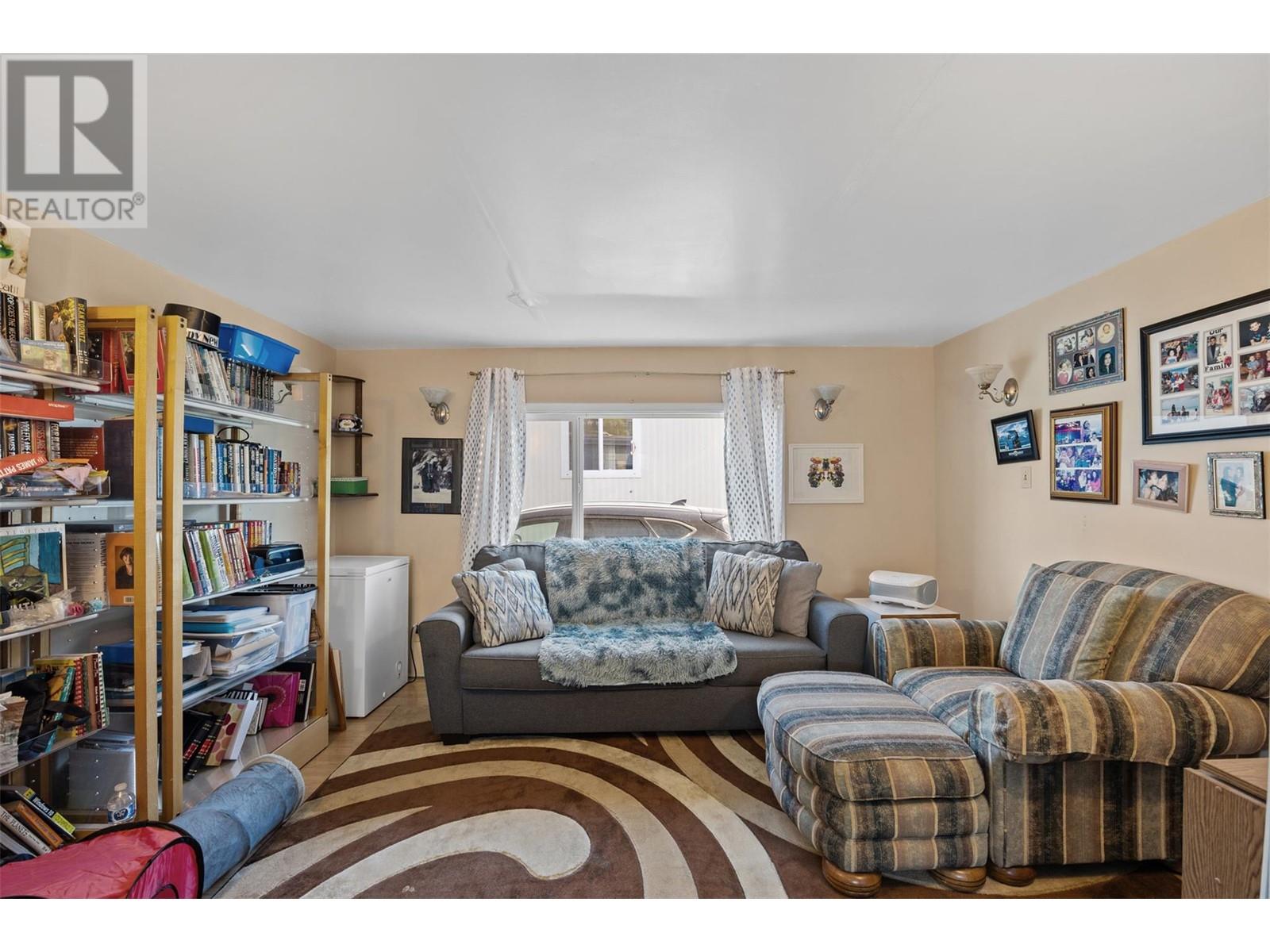 2400 Oakdale Way Unit# 118, Kamloops, British Columbia  V2B 6W7 - Photo 9 - 10344464