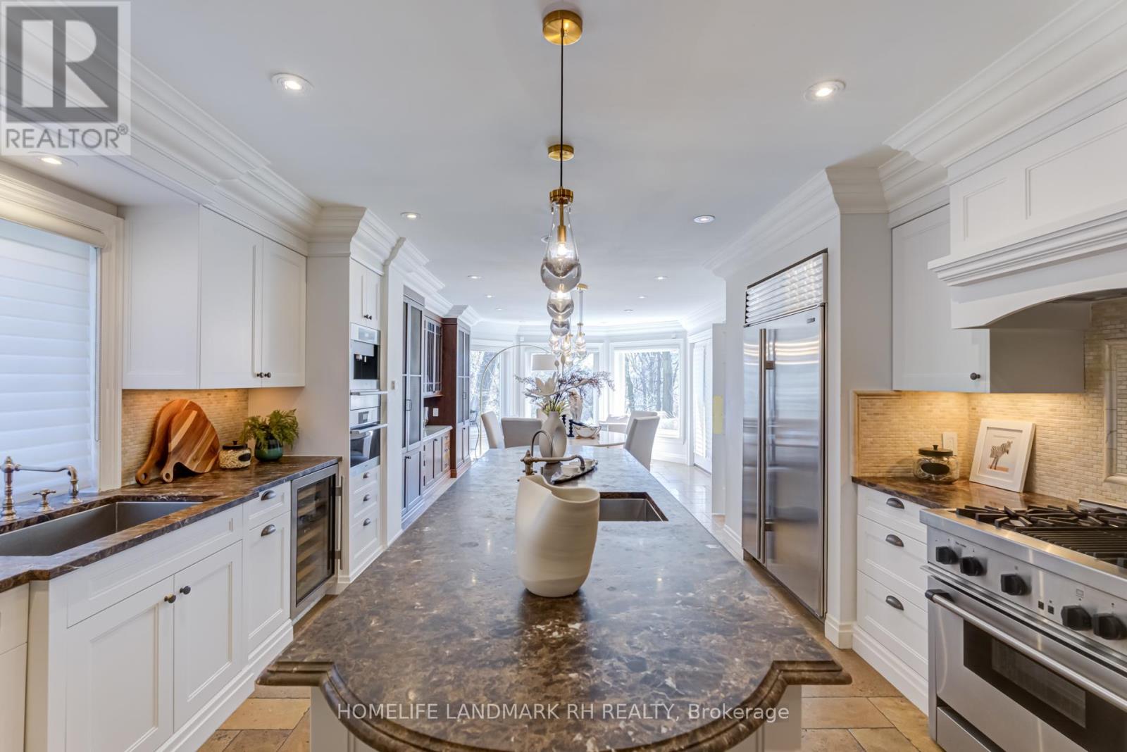 1 Ridgewood Road, Toronto (Forest Hill South), Ontario  M5P 1T4 - Photo 14 - C12097613