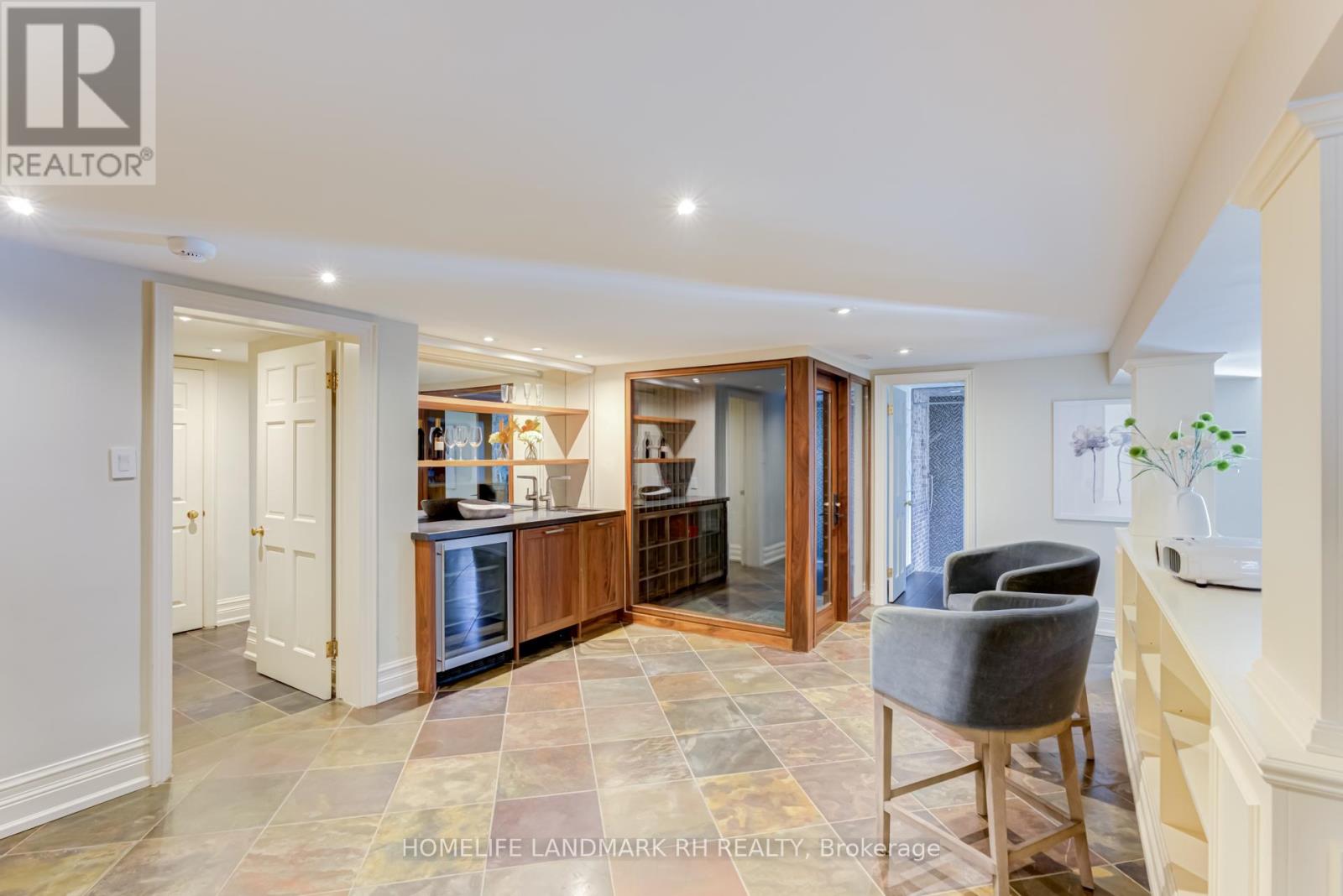 1 Ridgewood Road, Toronto (Forest Hill South), Ontario  M5P 1T4 - Photo 43 - C12097613