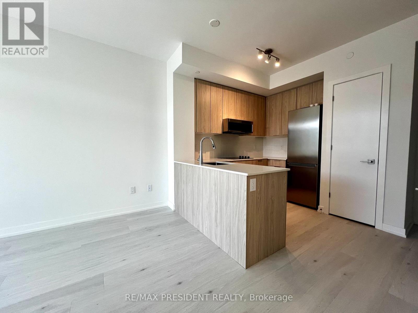 503 - 2501 Saw Whet Boulevard, Oakville, Ontario  L6M 5N2 - Photo 13 - W12097591