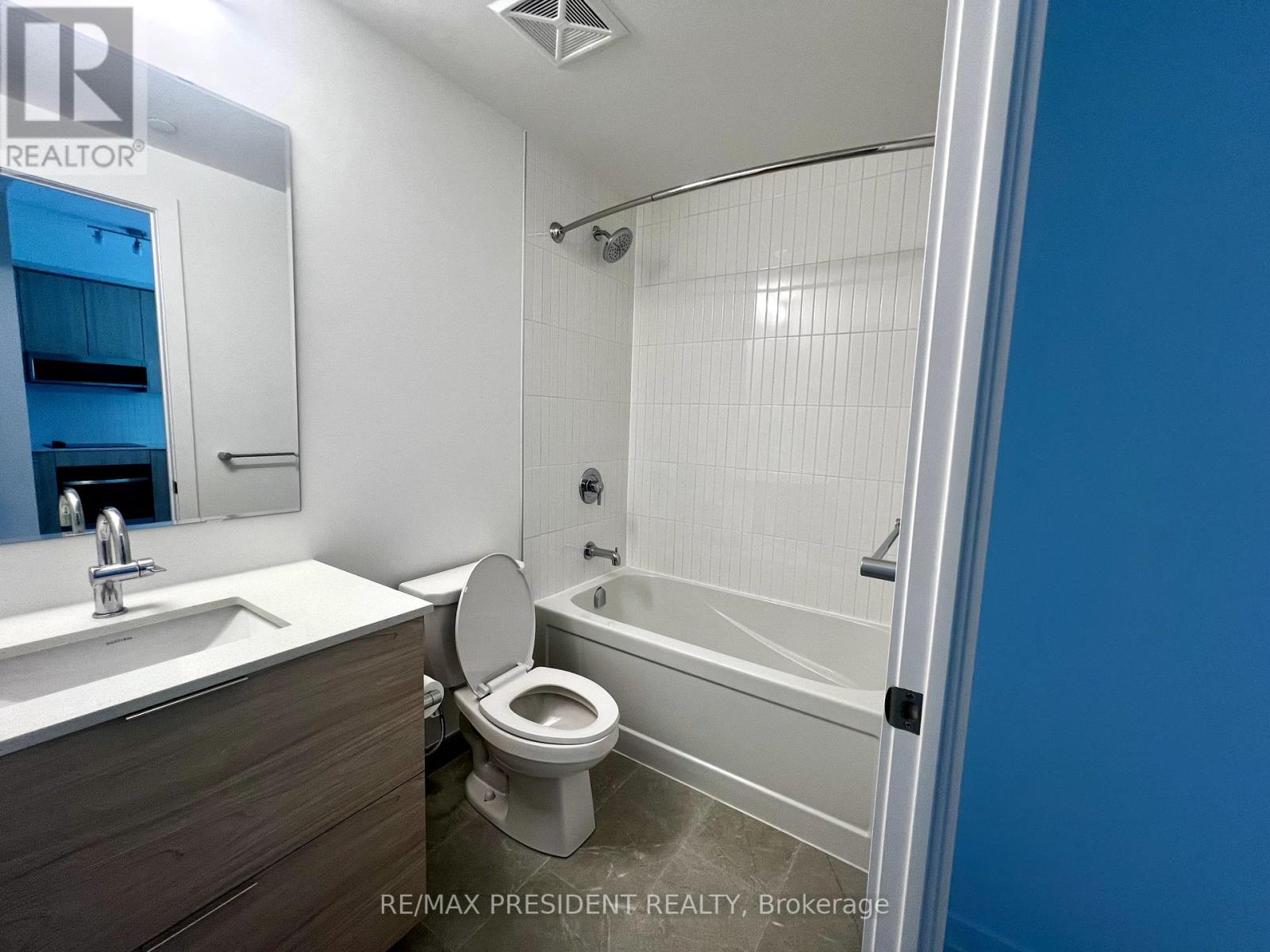 503 - 2501 Saw Whet Boulevard, Oakville, Ontario  L6M 5N2 - Photo 6 - W12097591