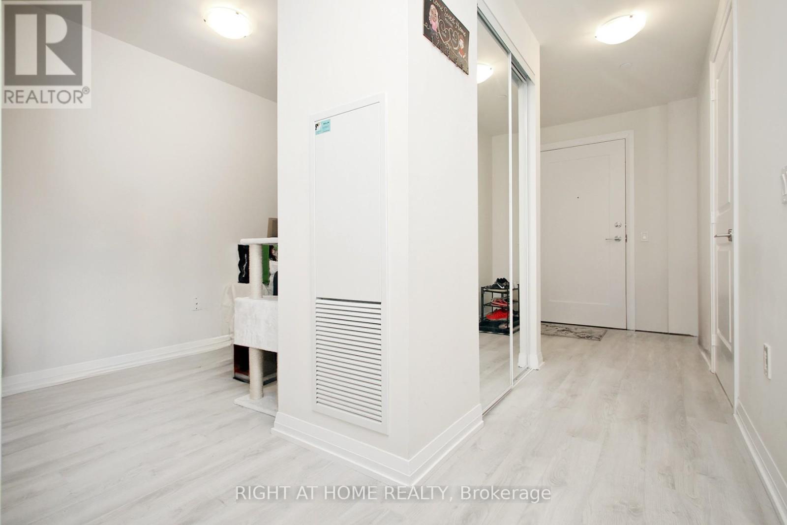 408 - 65 Watergarden Drive, Mississauga, Ontario  L5R 0G9 - Photo 18 - W12097596