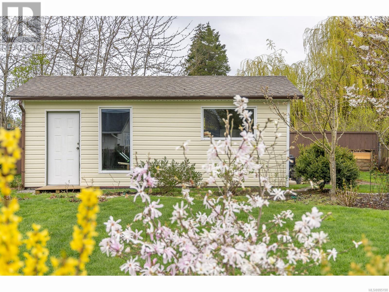 Property at 438 HARNISH Ave image 4