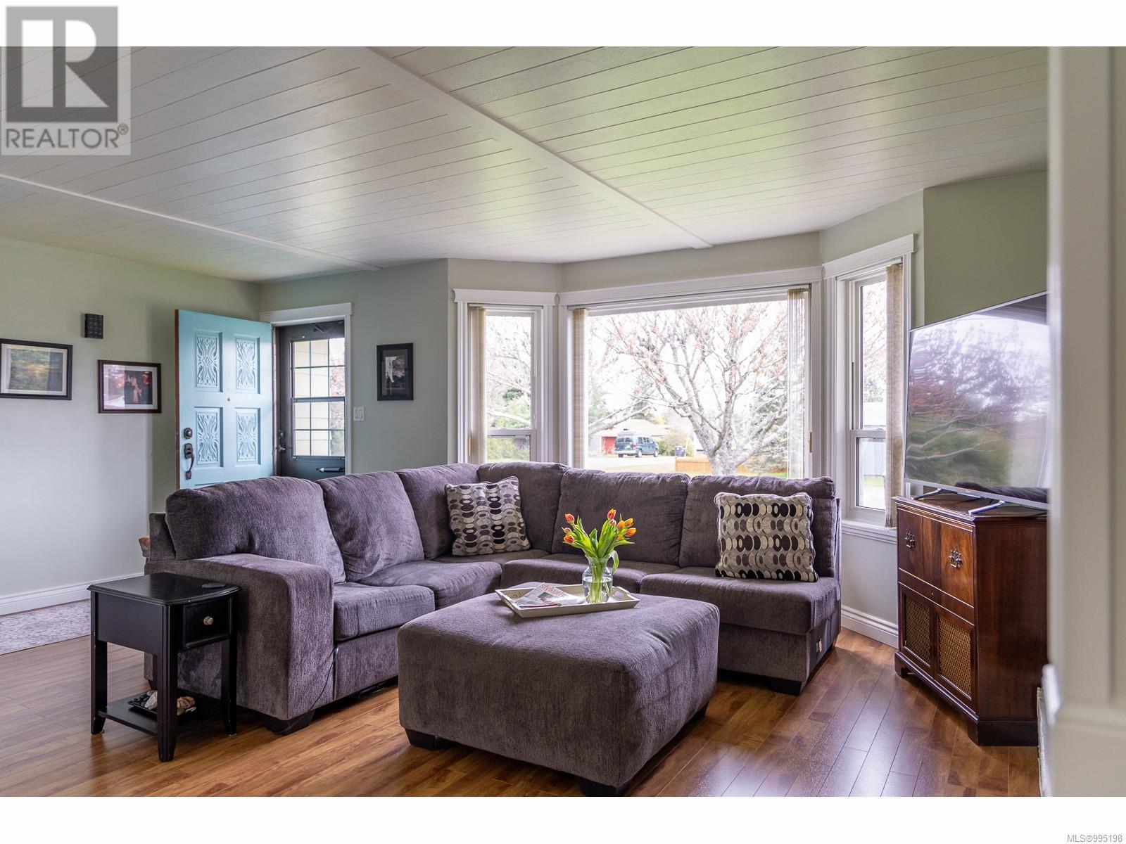 Property at 438 HARNISH Ave image 2