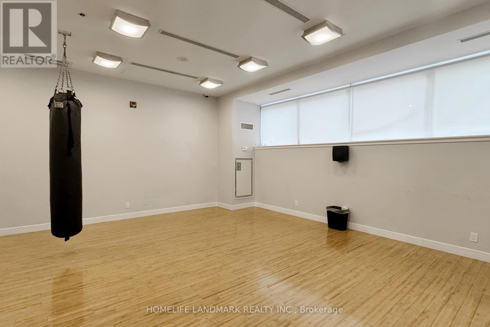 1001 - 21 Nelson Street, Toronto, Ontario  M5V 3H9 - Photo 27 - C12097614