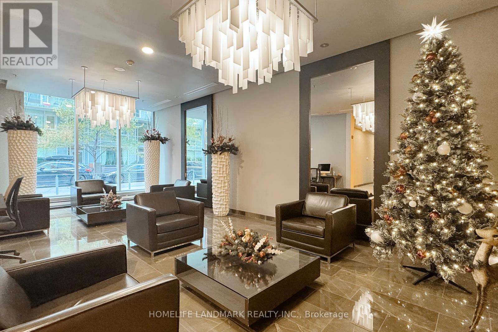 1001 - 21 Nelson Street, Toronto, Ontario  M5V 3H9 - Photo 4 - C12097614