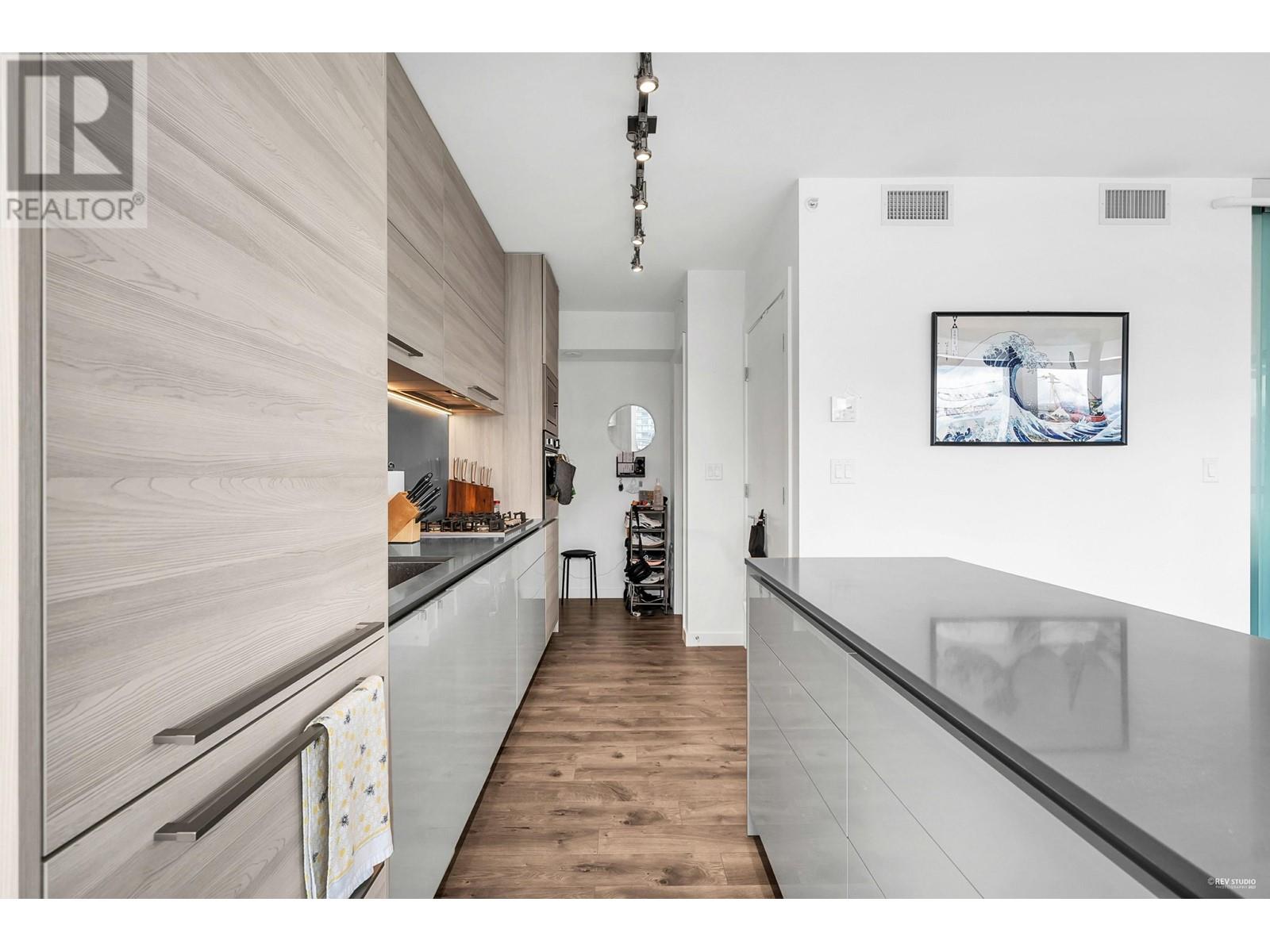 1503 4488 Juneau Street, Burnaby, British Columbia  V5C 0M4 - Photo 2 - R2993038